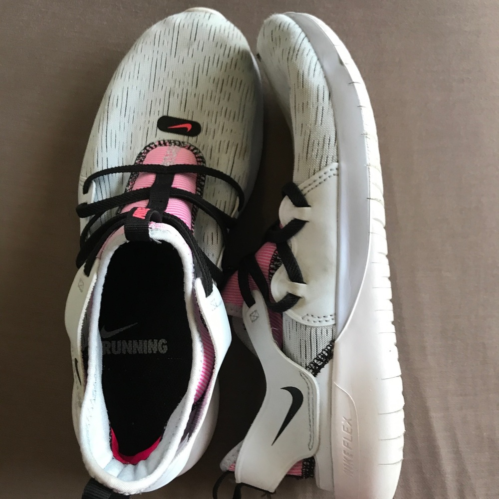 Nike Natural Motion Offset 6.0